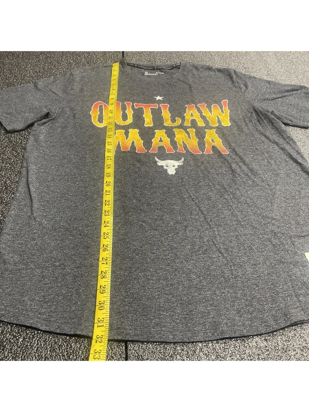 Under Armour Project Rock Outlaw Mana T Shirt Mens XL extra Large Gray Loose Fit